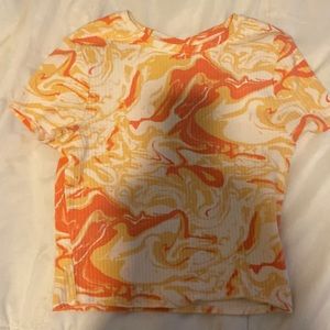 crop swirly trendy summery top